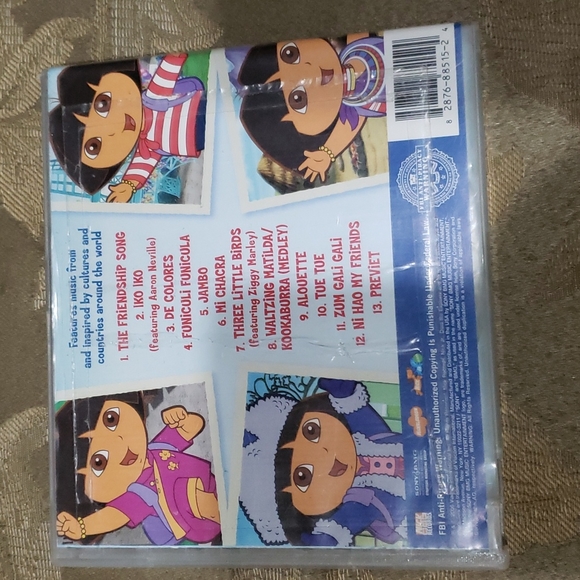 Dora's world adventure dora the explorer - Picture 2 of 2